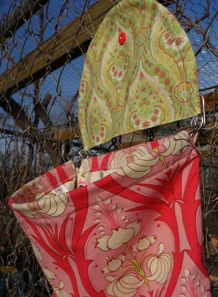 Wire Framed Lidded Clothespin Bag - Pretty in Pink