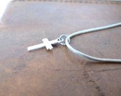 Simple cross on smooth chain with cross earrings in silver