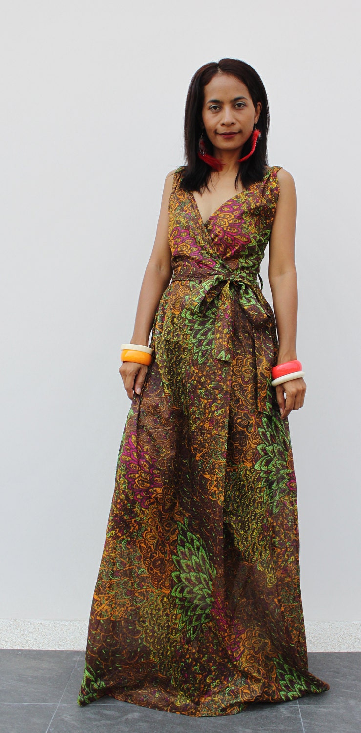 Maxi Dress Cross Over front Peacock Print -  Boho Summer dress : Summer & Happiness Collection
