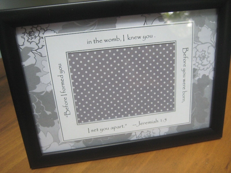 Ultrasound Frame w/ Bible Verse - 5x7 Black - Gender Neutral - Grey, White and Silver - Flowers and Polka Dots