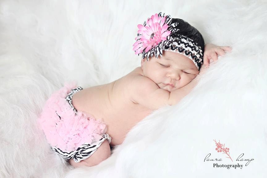 Boutique Style Pink and Zebra Gerber Daisy with  Headband Set