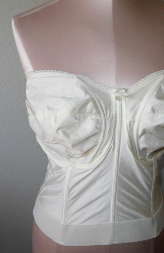 Vintage Bustier Beige Satin by Goddess Size 34FF Strapless Bra Corset