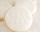 White on White Vintage Lace Wedding Cookie Favors // 1 doz. // Wedding Bridal Shower Vintage Spring