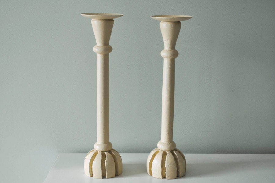 Set of 2 Golden Yellow Pillar Candle Holders