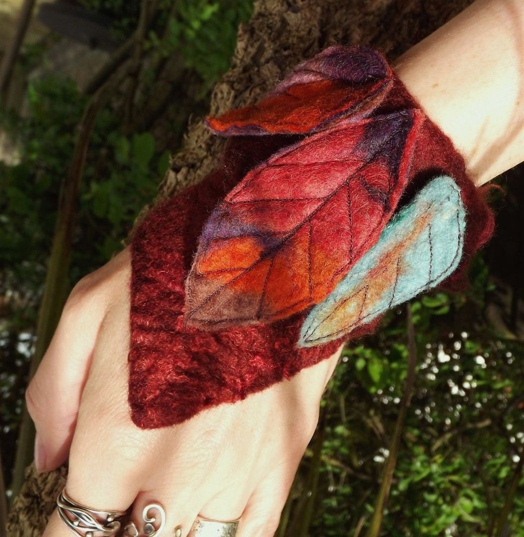 Felt Leaf Bracelet - pixie accessory - Felt Jewellery - Fae Accessory - felt cuff