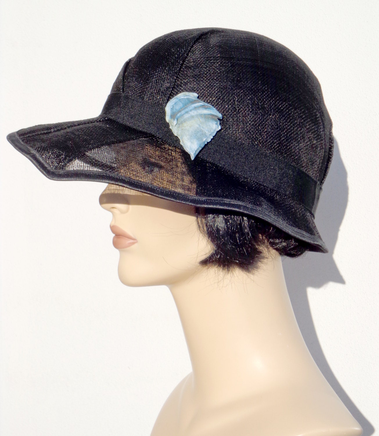 Retro hat black sinamay cloche with porcelain brooch, summer hat, sun hat, 1920s inspired hat, art deco fashion, 20s accessory