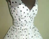 Perfectly simple and adorable 50s style Polka dot Chiffon dress