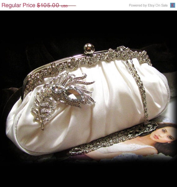 Bridal clutch, wedding clutch, Crystal clutch, vintage inspired evening bag, white clutch, bridal bag