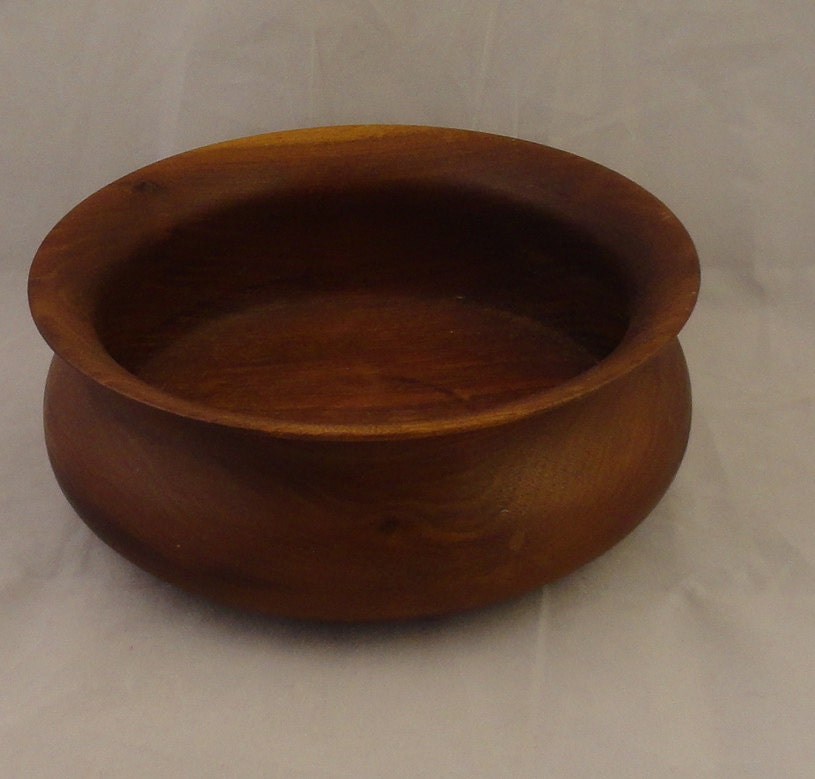 Vintage Danish Modern Teak Medium Size Wood Bowl Mid Century Berries or Nuts