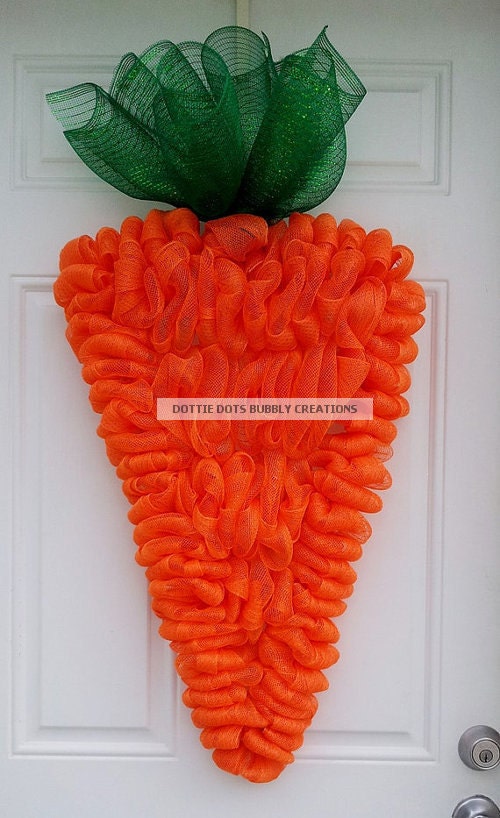 Carrot Mesh Wreath