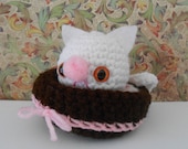 Kitty Puff with Litter Box