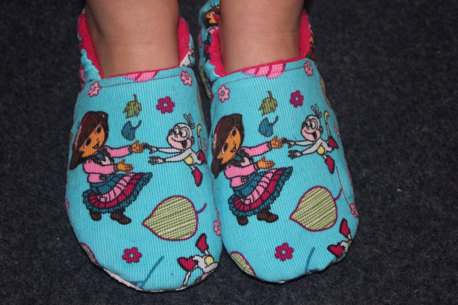 Dora the Explorer and Boots Children's Slippers/Children's Clothing
