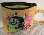 Quilted Applique Frog Change Purse, Frog Wristlet, Child's Purse, Zippered Wristlet Pouch, Coin Purse
