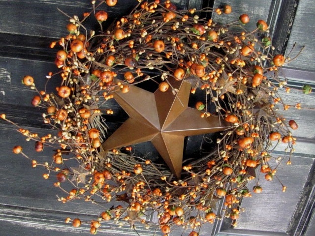 Fall Wreath - Pumpkin & Rusty Tin Star Berry Wreath -  Primitive Wreath - Primitive Fall Door Wreath - RUSTY TIN STAR - Halloween Wreath