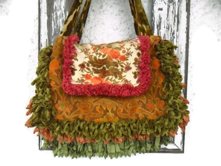 Victorian Gypsy Bag Purse Carpet Bag Antique and Vintage Trim and Cut Velvet
