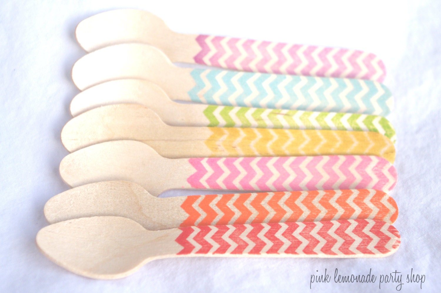 25HaNDSTamPed CHEVRON WooD Taster spoons--choose colors--up to 7 days to ship-weddings- parties--25pieces Il_170x135
