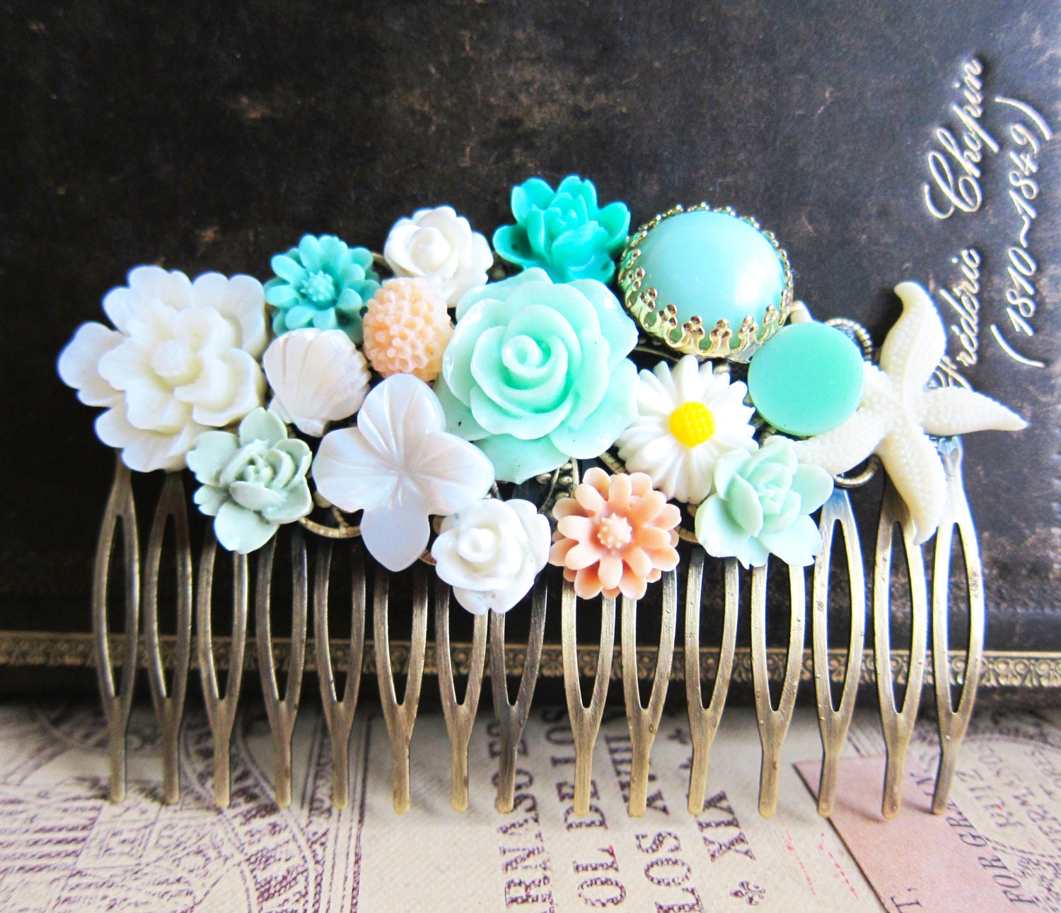 Wedding Hair Comb Bridesmaids Hair Comb Mint Green Bridal Hair Piece Beach Wedding Starfish Head Piece Maid of Honor Gift