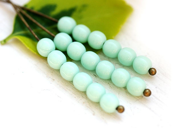 Czech beads, Mint green round spacers, glass, druk - 4mm - approx.70Pc - 0666