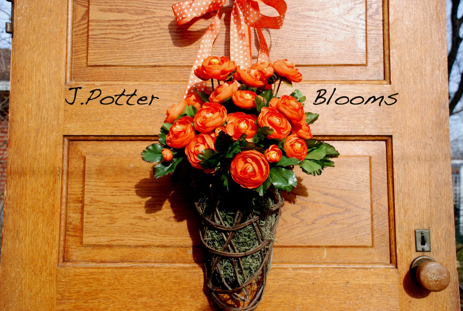 Orange Ranunculus, Spring Door Decor, Summer Wreath, Cottage Chic, Wedding Shower gift, Twig Basket, Wire Basket, Orange Flowers