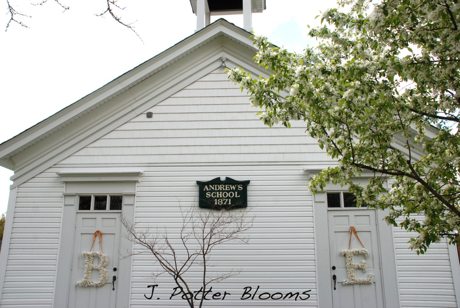 Wedding Silk Flower Letter, Floral Church Decor, Custom Signage, Hydrangea Flowers, Reception Decor, Home Decor, Spring Wreath,
