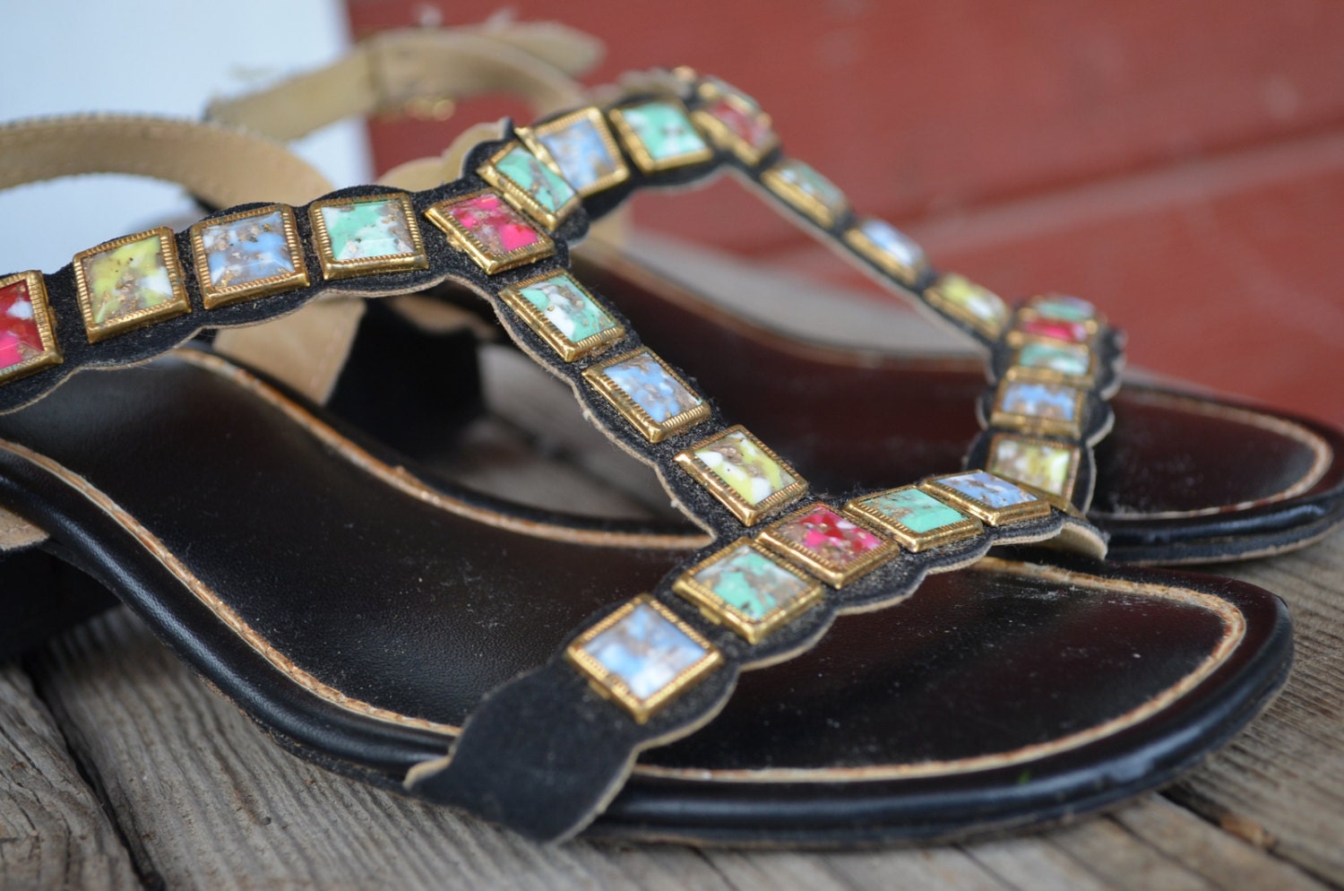 Vintage Jeweled T Strap Ethnic Summertime Sandals, 6