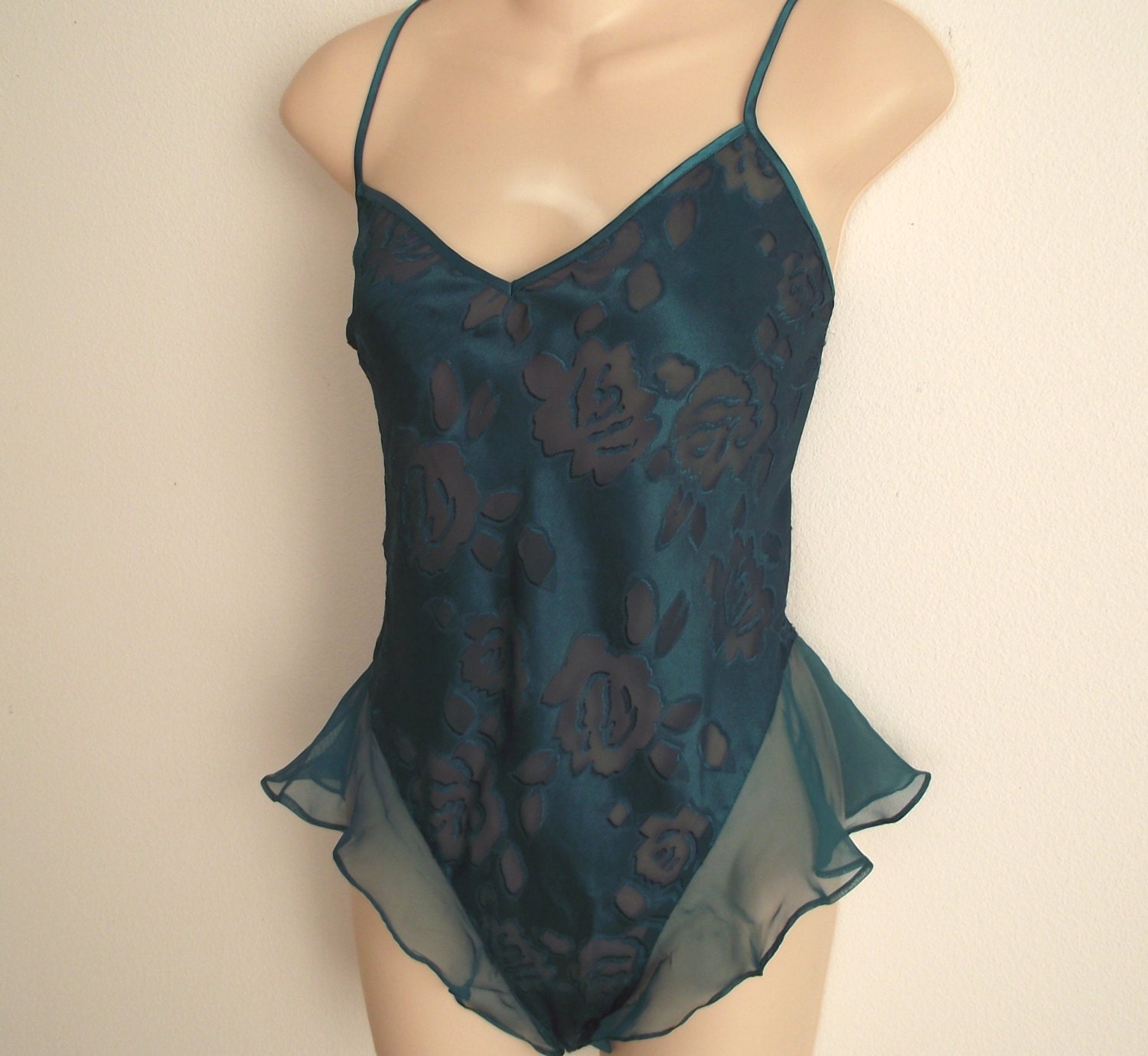 Vintage Teddie cami lingerie victoria's secret M L