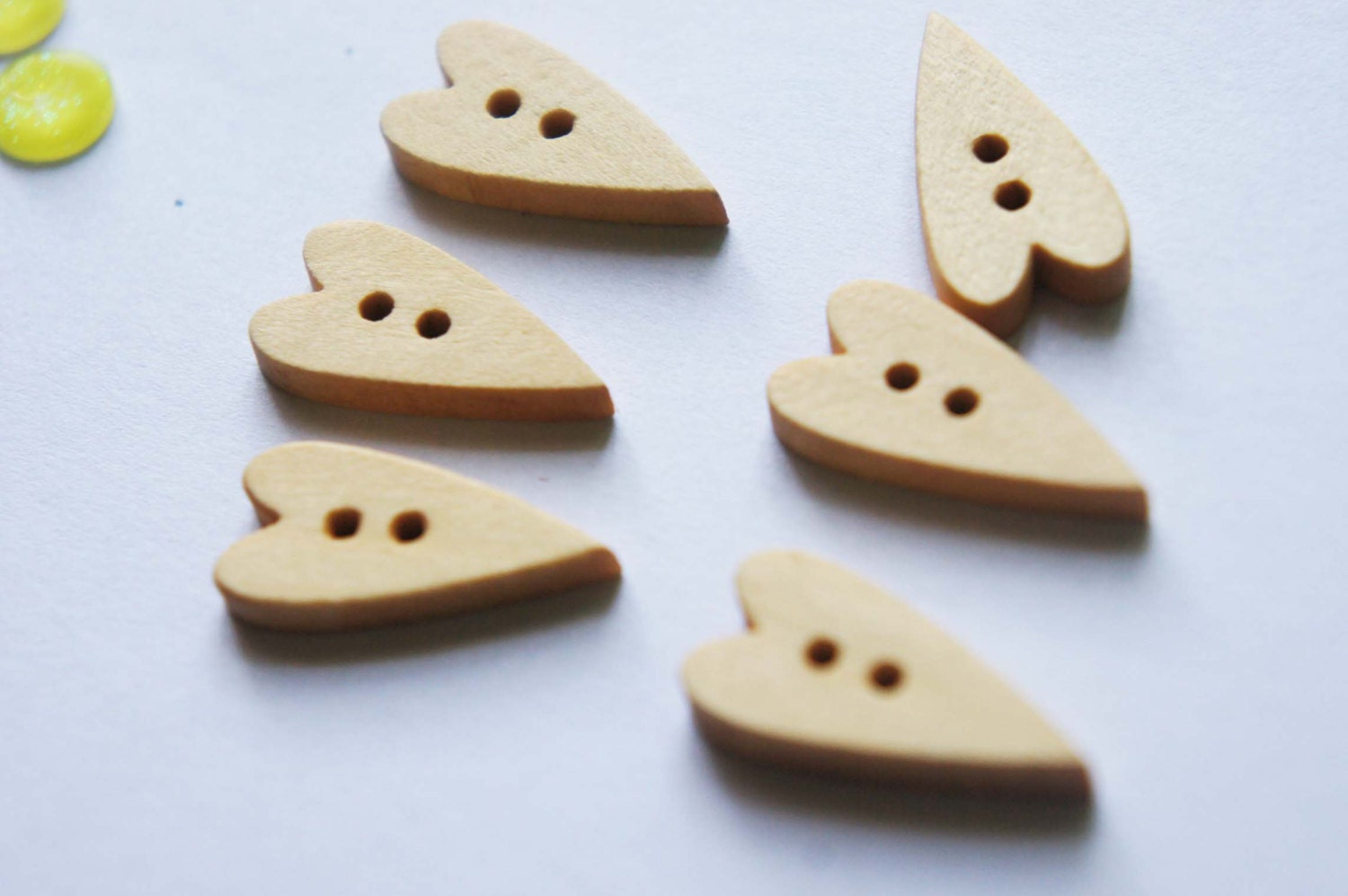 10pcs Wood buttons - Heart Wood Buttons 11x21mm b08