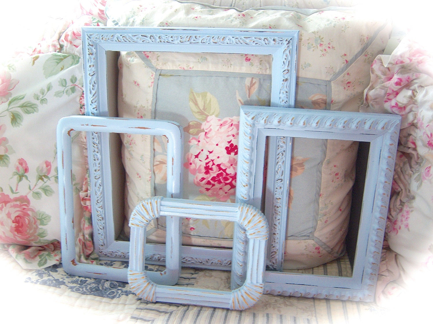 Shabby VINTAGE Distressed Ornate Sky BLUE Carved Wedding Family Picture Photo FRAMES Set of 4