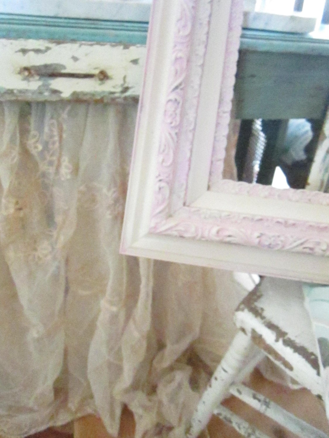 Shabby chic chippy pink ornate  frame wood  shabby chic prairie