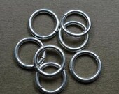 25 NEW Jump rings Antique silver- Nickel colored -, Findings-Antique Bronze, 0.7mm thick 8mm closed