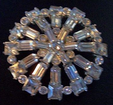 Vintage Rhinestone Brooch Pin Baguette Princess Cut Snowflake Design 2" VG