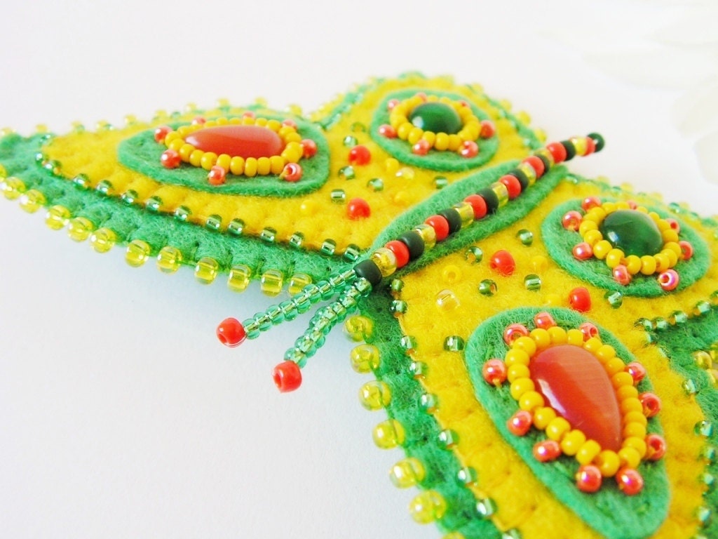 Yellow Green Butterfly brooch Embroidery Butterfly Pin Felt Butterfly brooch Felt jewelry Spring jewelry Yellow Green Orange MADE TO ORDER