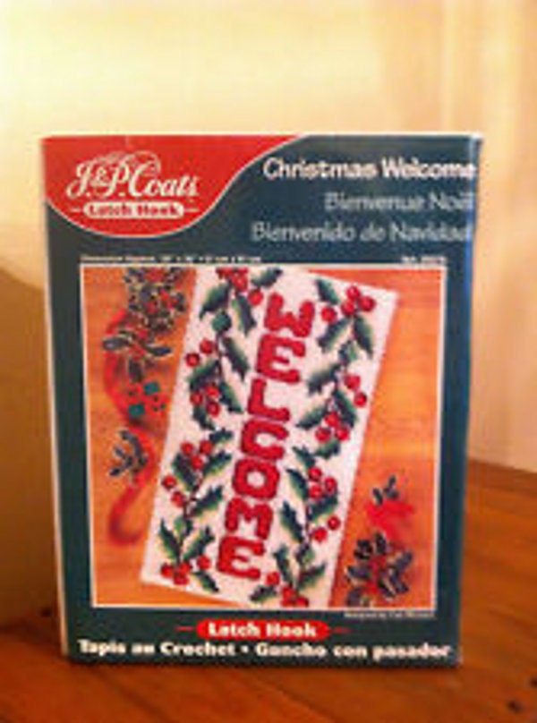 J&P Coats Latch Hook Kit Christmas Welcome 20"x36" Rectangle Rug-Wall Hanging NIP No.25076