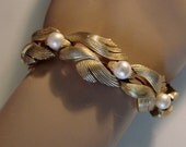 Reserved for Shona Classic Vintage Crown Trifari Faux Pearl Goldtone Bracelet
