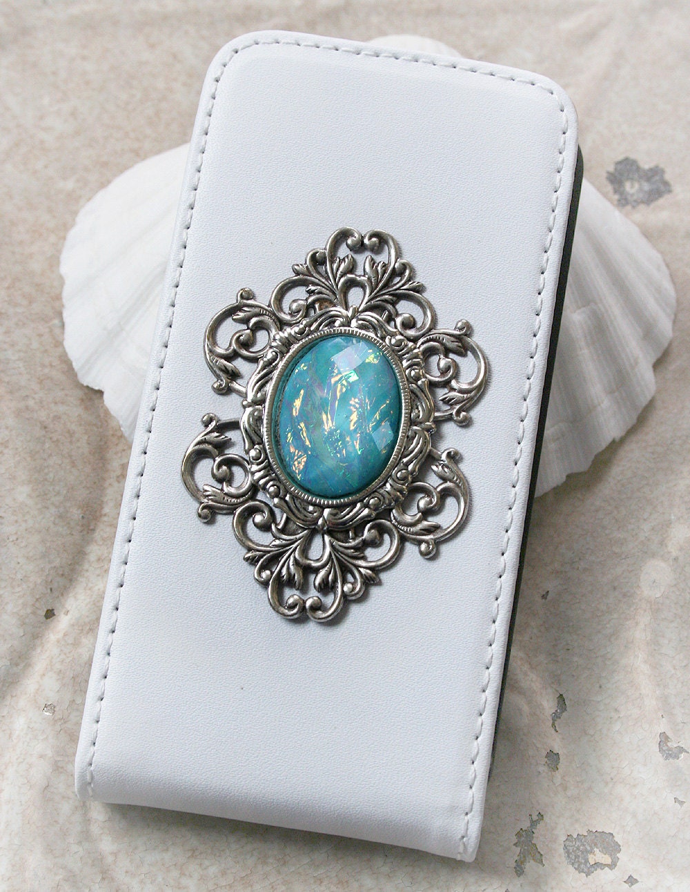 OCEAN JEWEL Victorian angel iPhone 4, 4G, 4s case, faux white leather flip case with jeweled embellishments