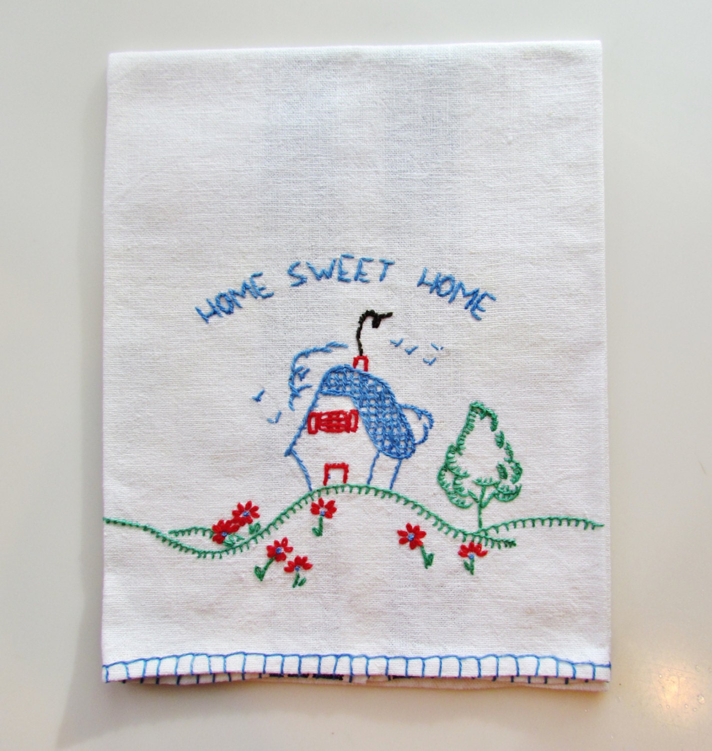Vintage dish towel - embroidered with "Home Sweet Home"