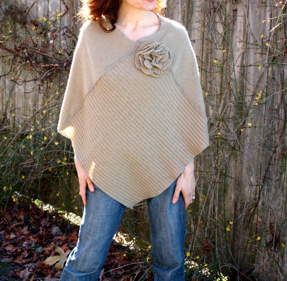 Eco Cashmere Poncho, WOMENS CLOTHING, Womens Cape Shawl with Flower