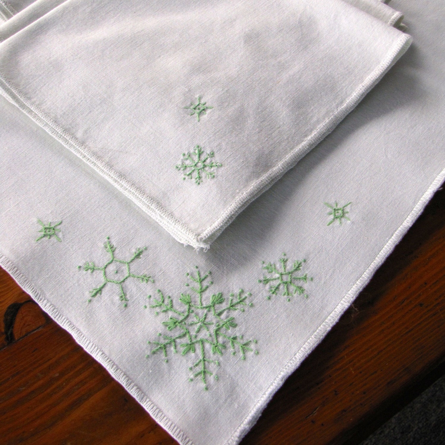 Vintage Linen Tablecloth Napkins Embroidery Green Snowflakes Table Cloth