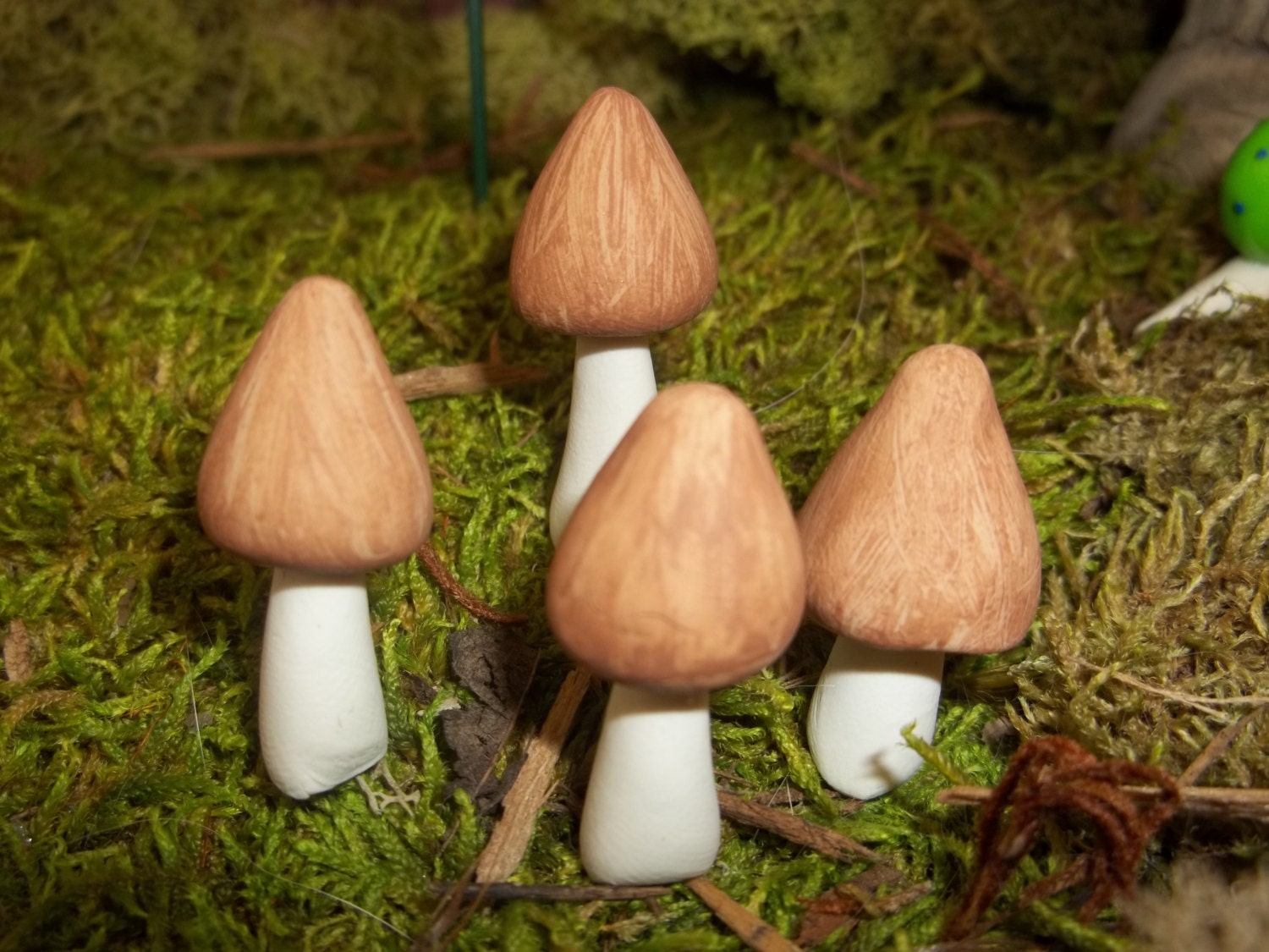 set of 4 Fairy garden mushrooms miniatures gnome pixie terrarium accessories woodland garden