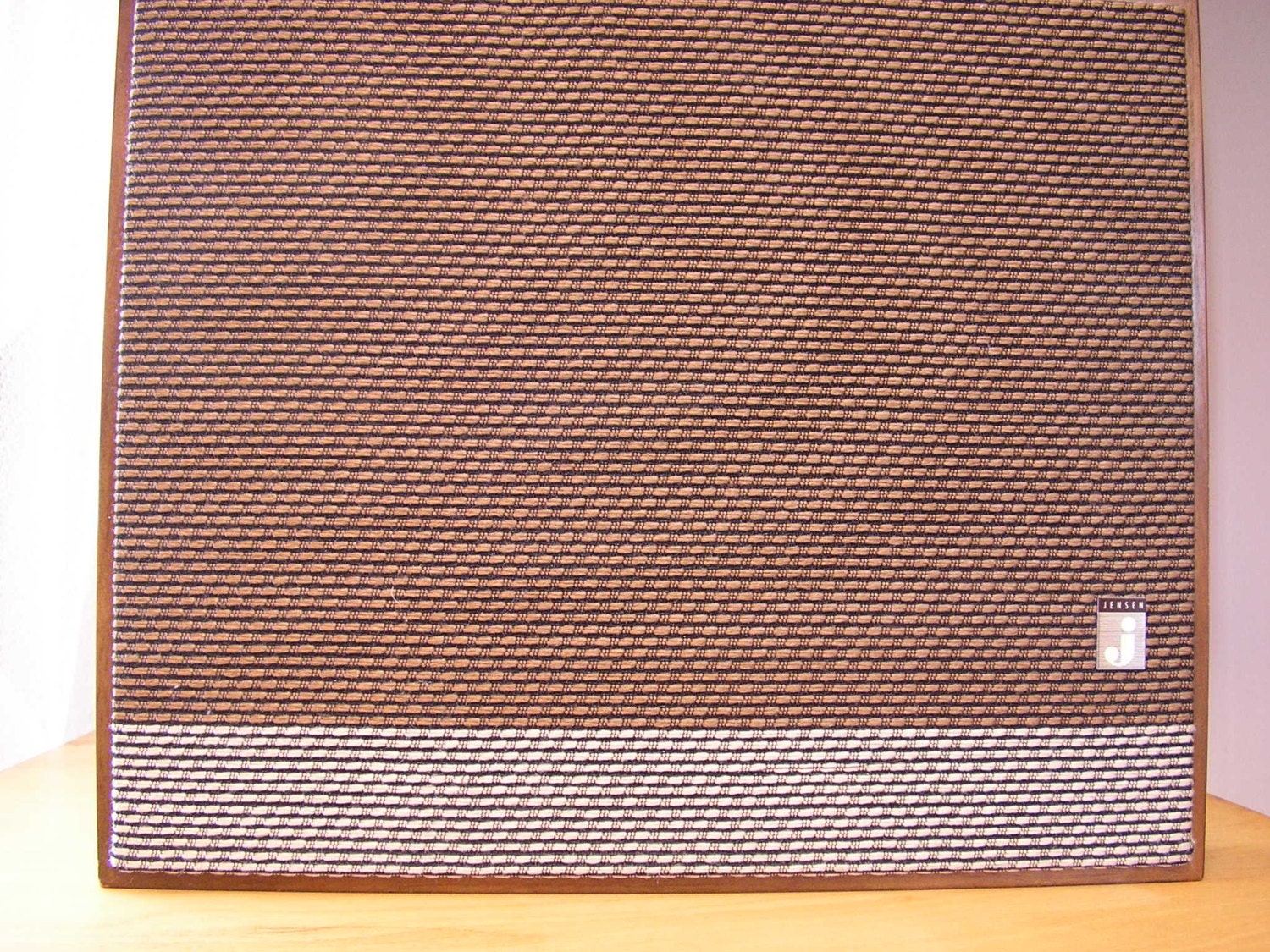 Jensen X-20 stereo speaker with wood veneer cabinet