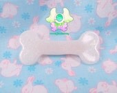 Creepy Cute Big Bone Hair Clips - Sparkly White