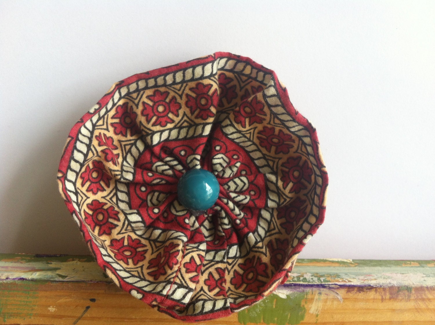 Red & Cream Cotton Fabric with Blue Bulb Center
