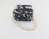 Pearl necklace ,Wedding, Bridal pearl necklace, mothers day, Pearl, Crochet, Romantic, clasic, Freshwater Pearls