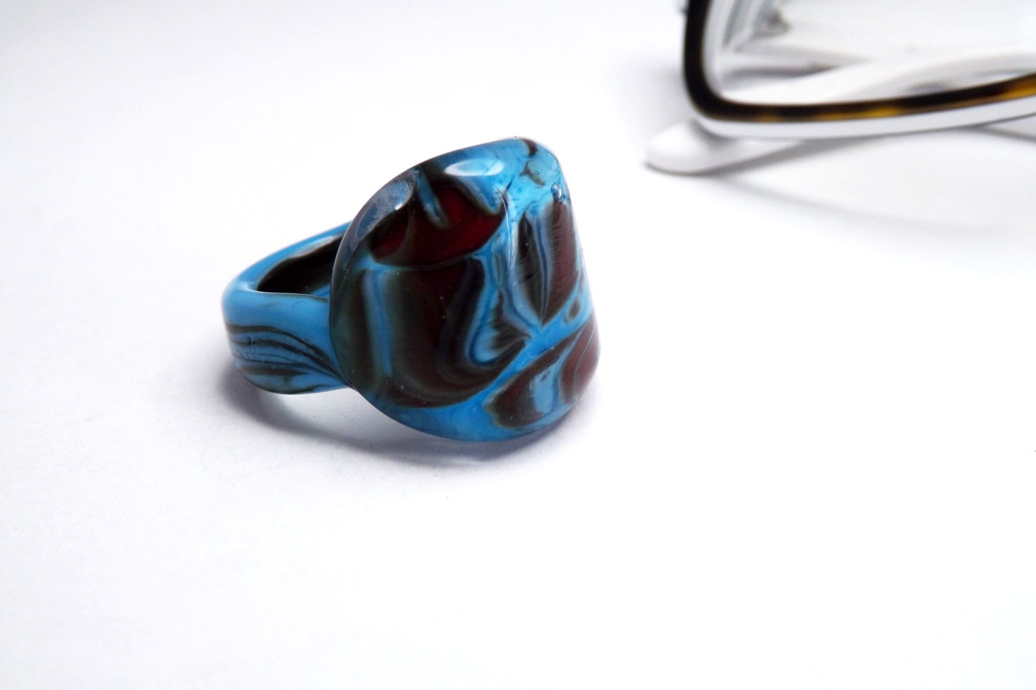 glass ring turquoise red OOAK - amabito