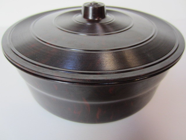 Beautiful Vintage Bakelite divided sewing box with pincushion