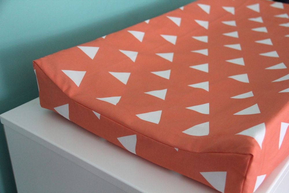 coral triangle contoured changing pad cover