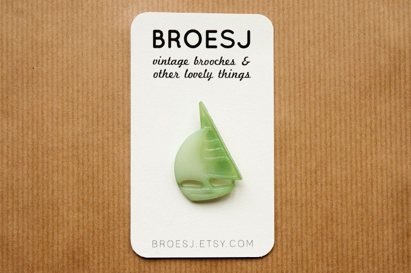 Plastic Boat Brooch Green Vintage Pin