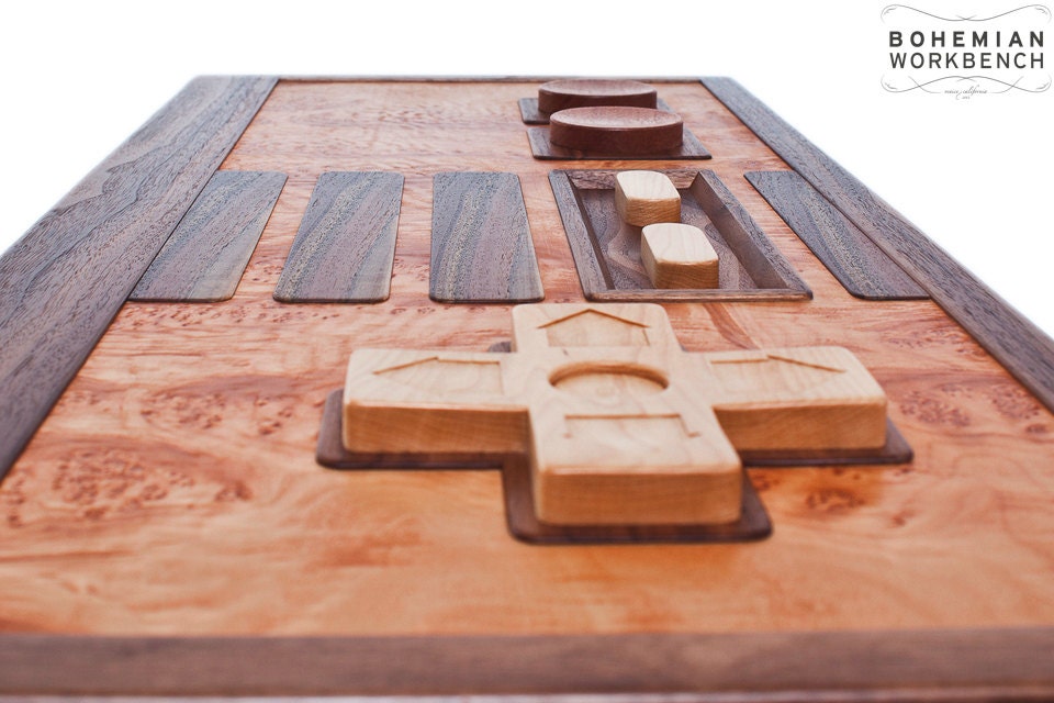 Nintendo Controller Coffee Table Walnut / Maple