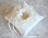 Ring Bearer Pillow, Wedding Ring Pillow with Handmade Silk Flower, Ivory Champagne White Silk Ring Pillow, Bridal Accessories