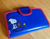 SALE Super Cute Vintage Snoopy Roasting Weenies Wallet